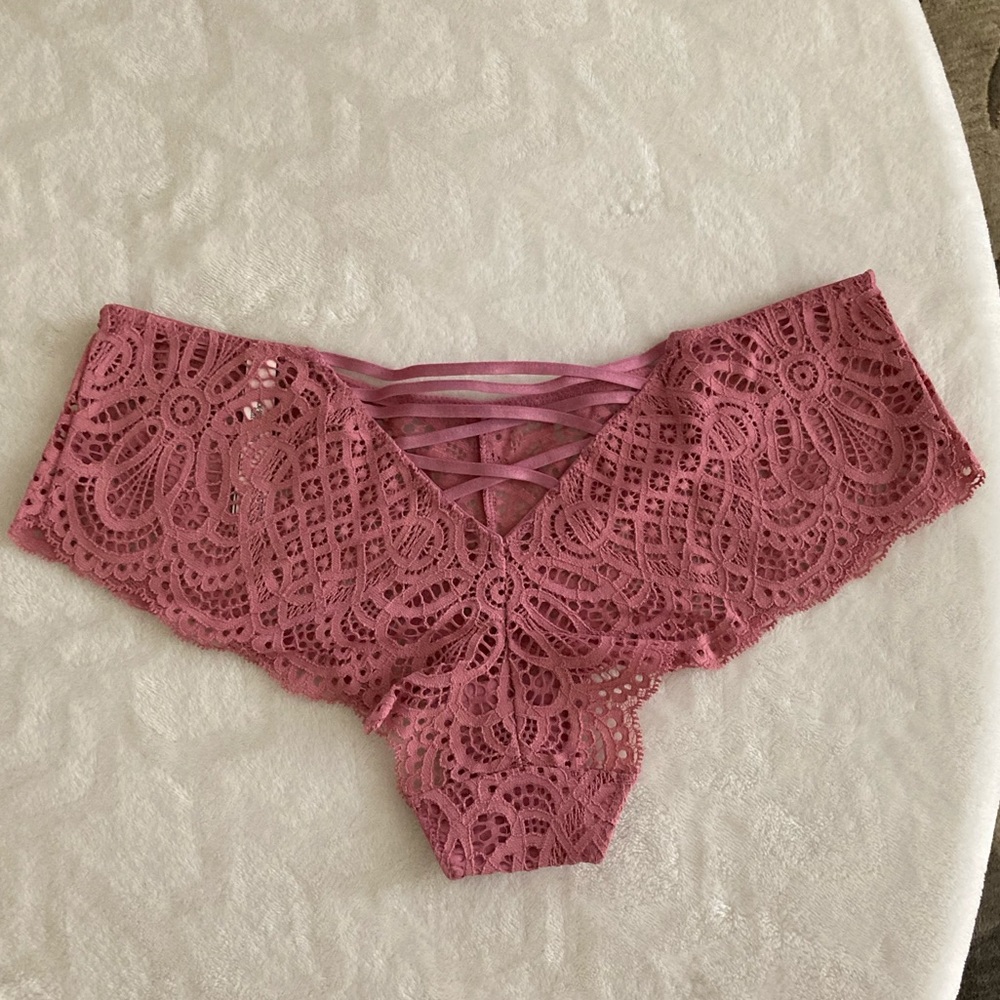 NWT VS Medium Sexy  Panty